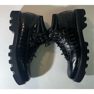 Brand New EMPORIO ARMANI mid-ankle boot M:11/EU:44M Emporio Armani | Shoes | Bn Emporio Armani Midankle Boot  main image 2
